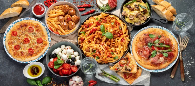 L'Arte dei Digestivi: Erbe, Radici e Segreti di Famiglia nei Liquori Artigianali della Campania